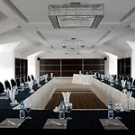 מלון Bilkent And Conference Center