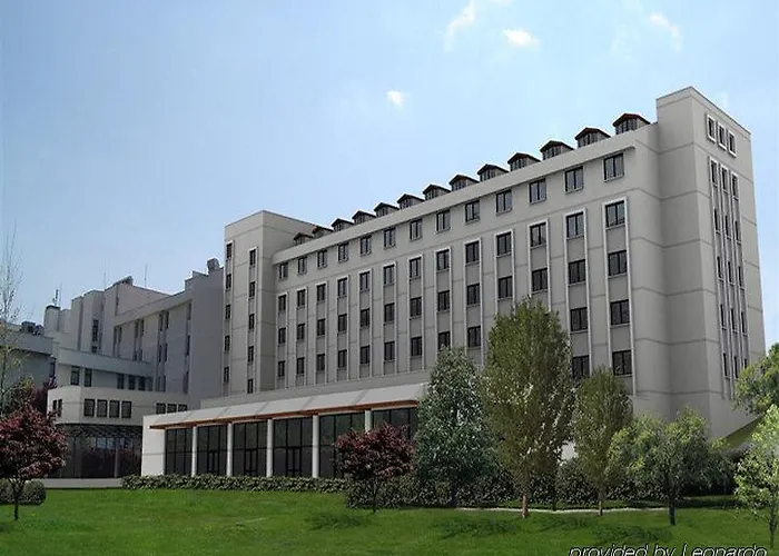 מלון Bilkent And Conference Center 5*
